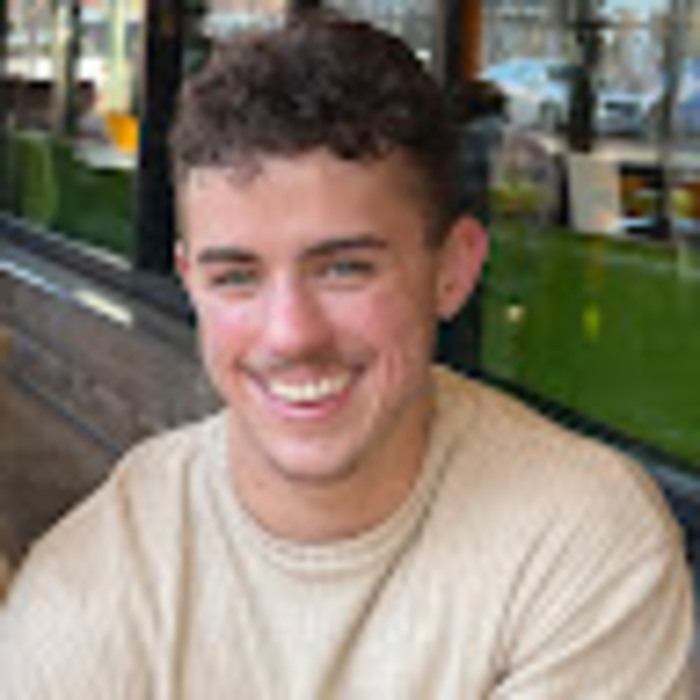 Meet your Posher, Wesley